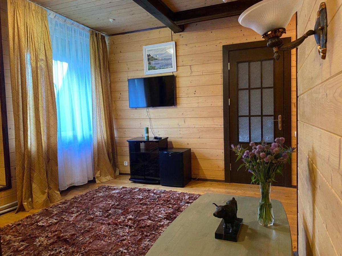 Vilni Vitry Hotel Osmoloda Exterior photo