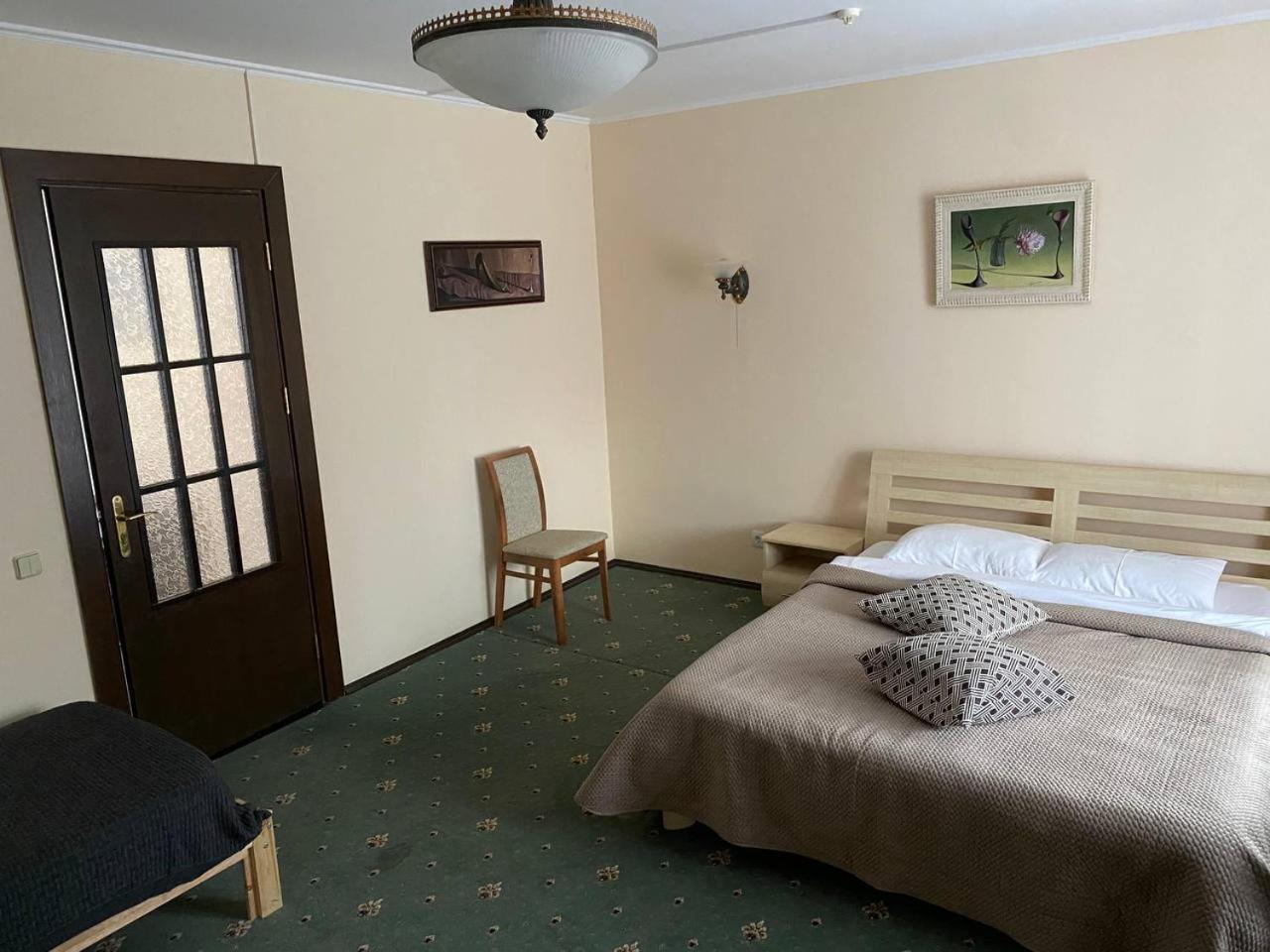 Vilni Vitry Hotel Osmoloda Exterior photo